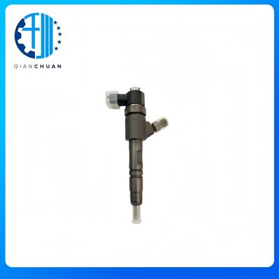 1J801-53052 0445110777 Fuel Injector For Kubota Engine V2403 D1803 Tractor L3301 L3901